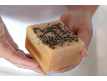  Kecsketejes szappanok 