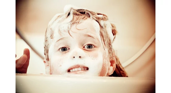 Te eddig is így mostál hajat?