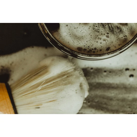 Borotválkozó szappan kecsketejjel zárható dobozban